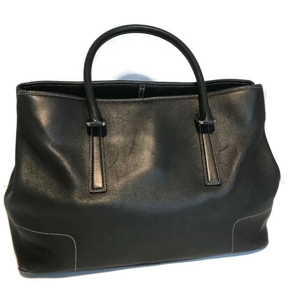 Chic Coach, Black Leather Satchel! - Picture 6 of 8